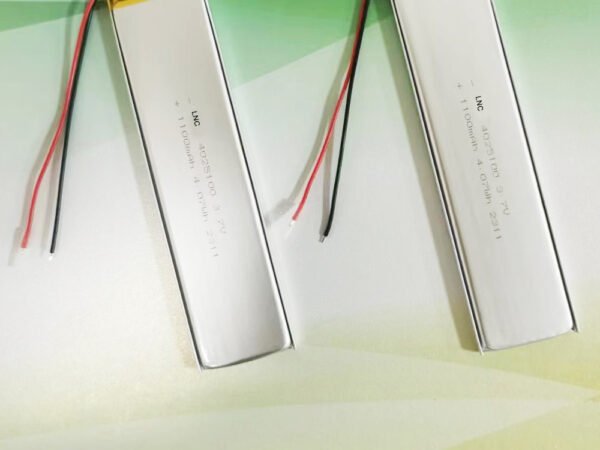 4025100 3.7v 1100mah 4.07wh lipo battery