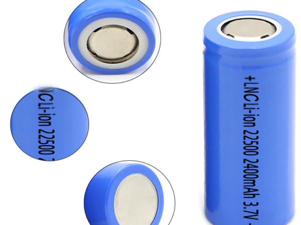High quality lithium ion cell voltage 3.7V 22500C-2400mAh for Flashlight Battery, GPS Navigation Devices
