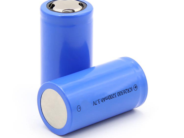 High performance 3.7V 3200mAh ICR 26500 lithium ion battery with flat terminals